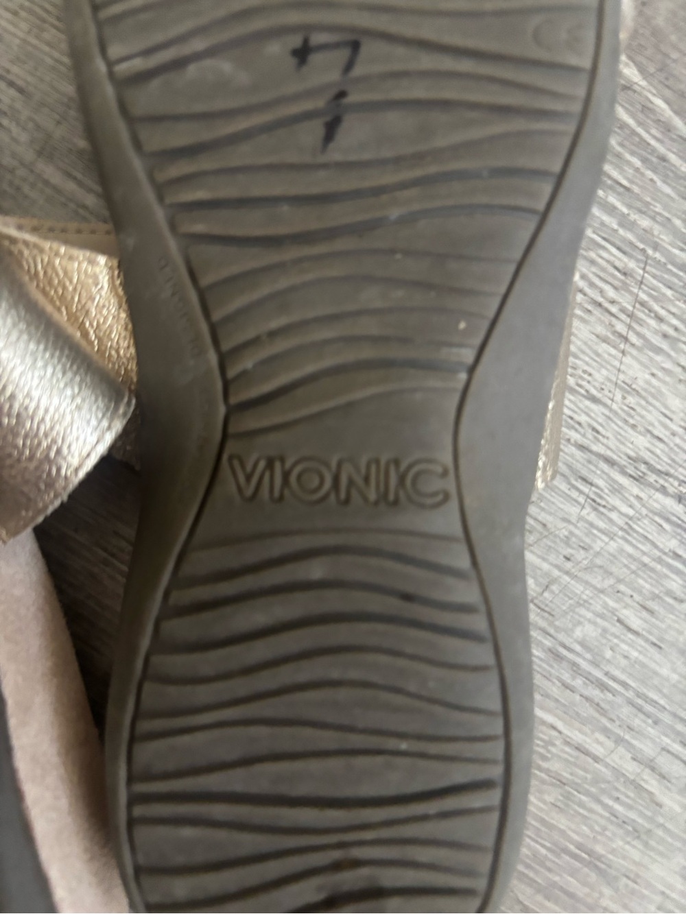 Vionic sandals size 8 - Picture 4 of 5